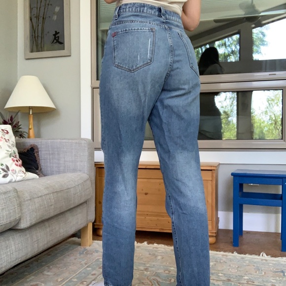 Urban outfitters mom jeans - Picture 3 of 6